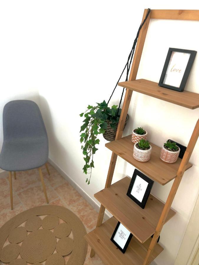 Casa Polly 2 - Ampio E Comodo Appartamento A Voghera Exteriör bild