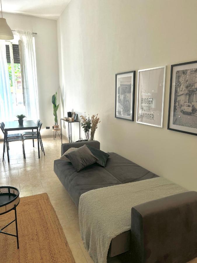 Casa Polly 2 - Ampio E Comodo Appartamento A Voghera Exteriör bild